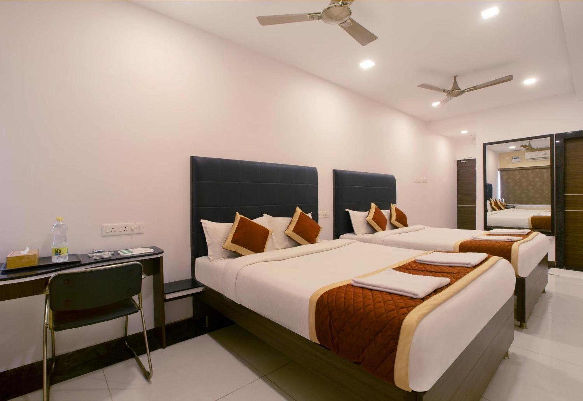 Manjhi Residency 호텔 Tiruchirappalli 외부 사진