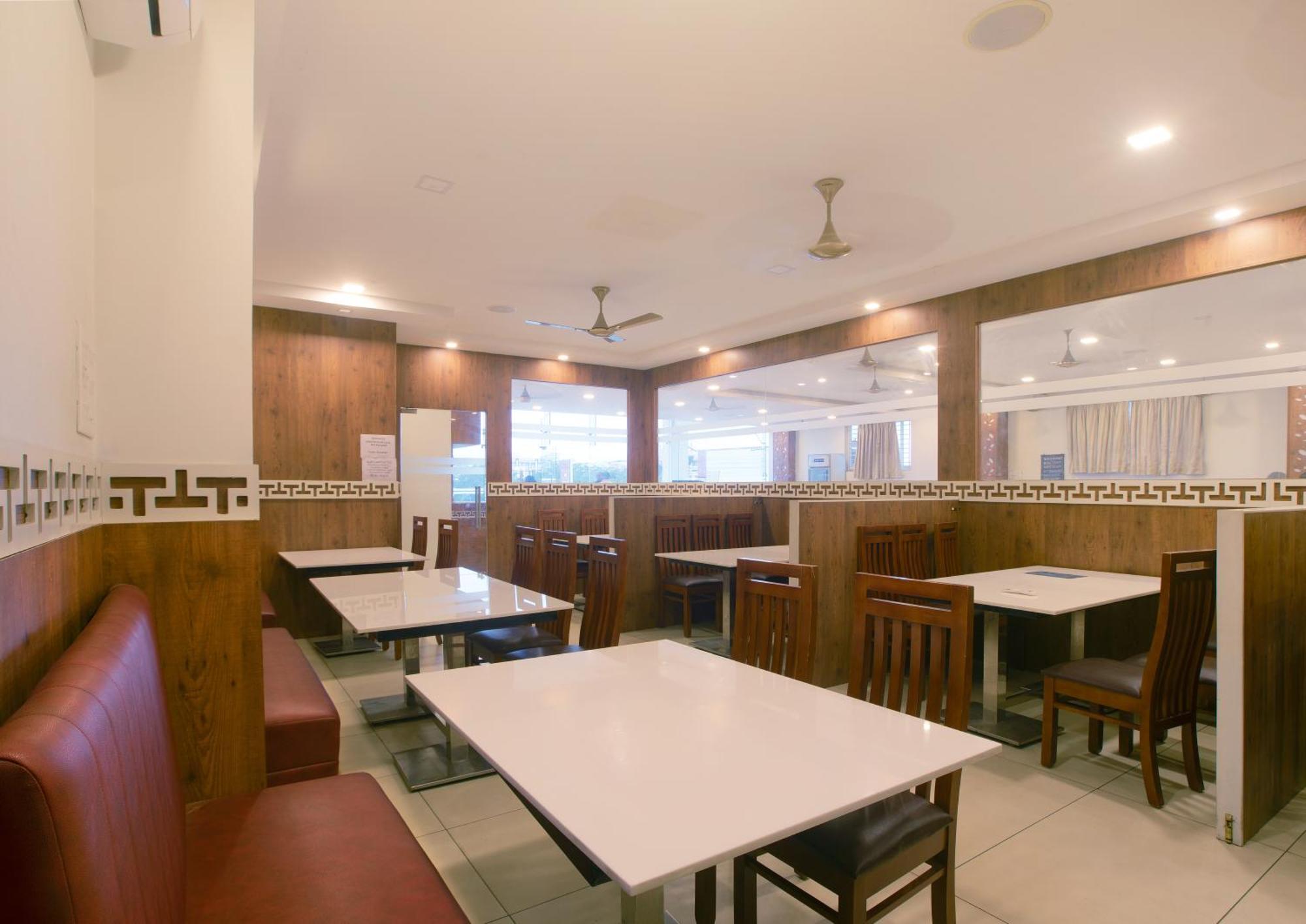 Manjhi Residency 호텔 Tiruchirappalli 외부 사진