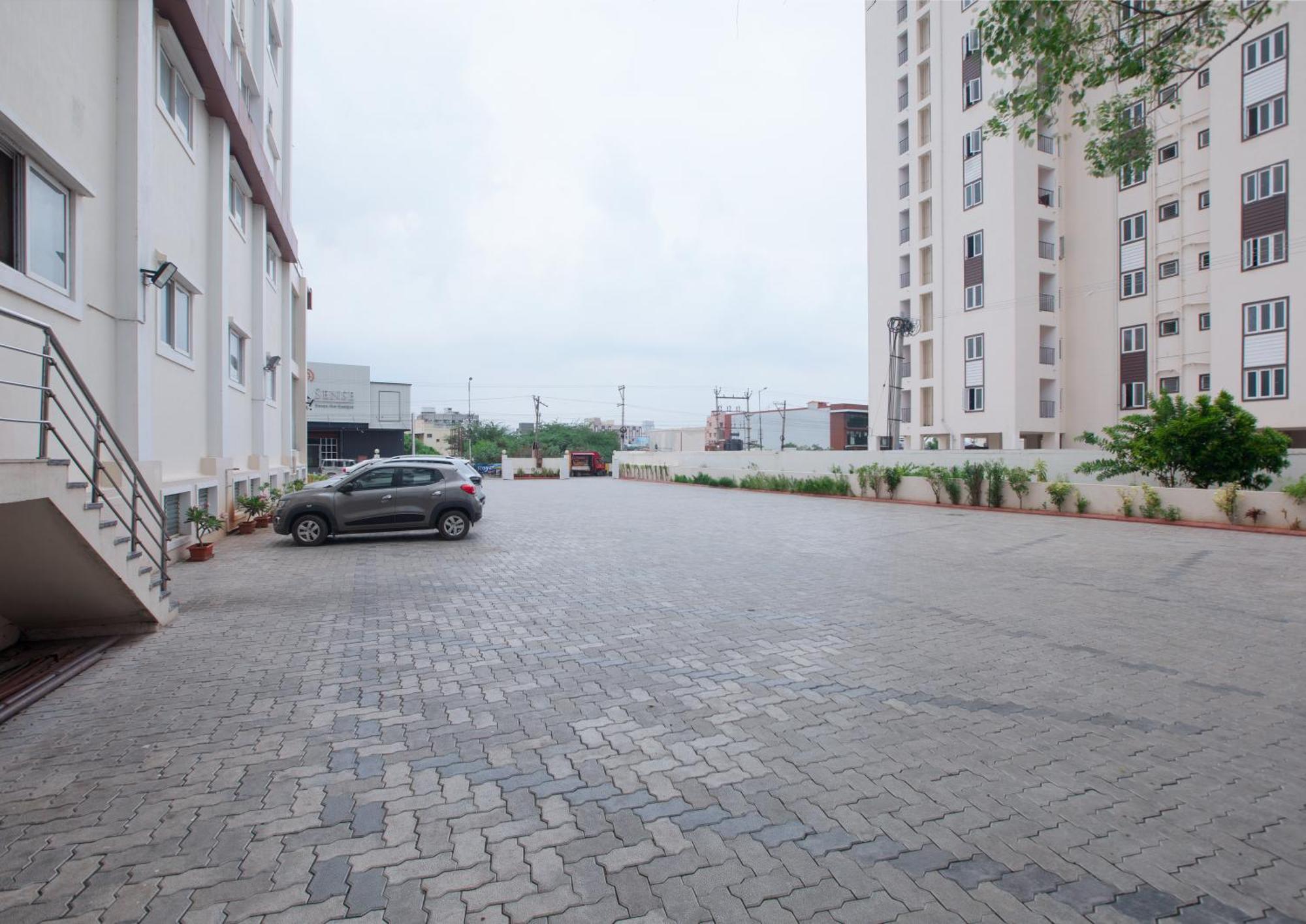 Manjhi Residency 호텔 Tiruchirappalli 외부 사진